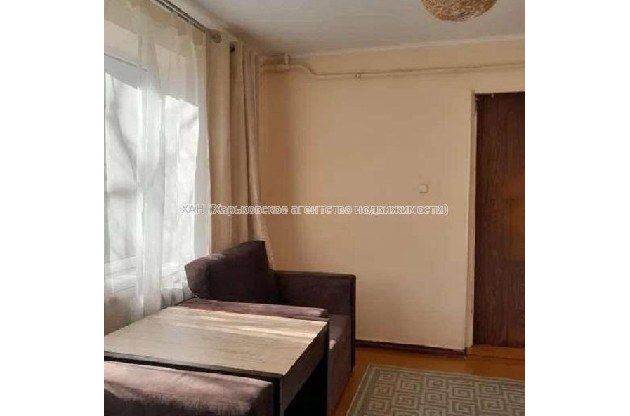 Продам квартиру, Конотопская ул. , 3  ком., 54 м², капитальный ремонт 