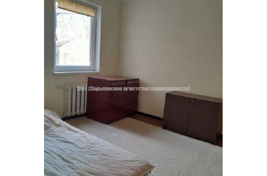 Продам квартиру, Конотопская ул. , 3  ком., 54 м², капитальный ремонт 
