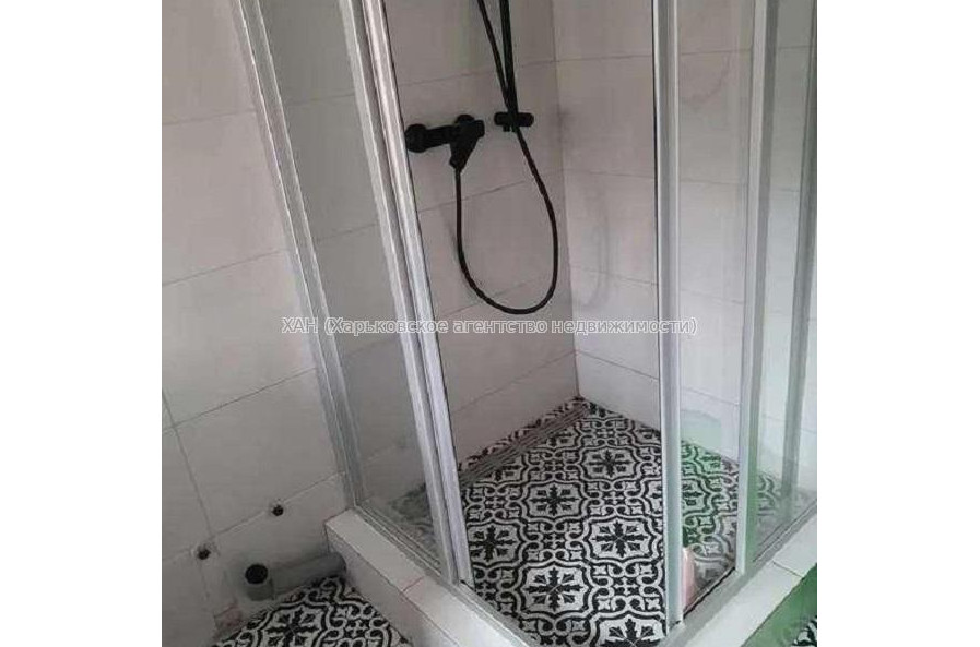 Продам квартиру, Конотопская ул. , 3  ком., 54 м², капитальный ремонт 