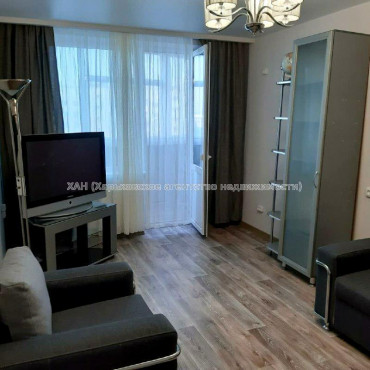 Продам квартиру, Салтовское шоссе , 2  ком., 44 м², капитальный ремонт 