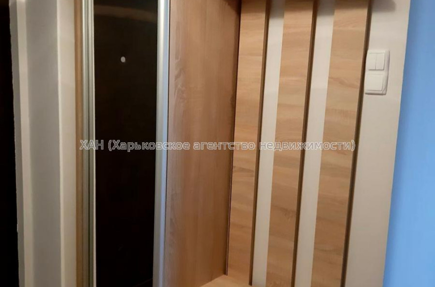 Продам квартиру, Салтовское шоссе , 2  ком., 44 м², капитальный ремонт 