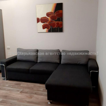 Продам квартиру, Салтовское шоссе , 2  ком., 44 м², капитальный ремонт 