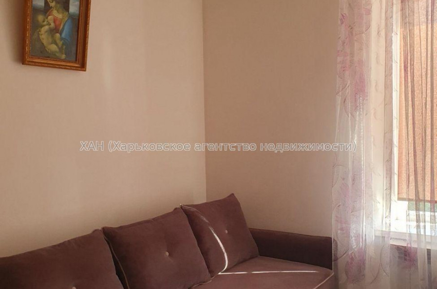 Продам квартиру, Глобинская ул. , 3 кім., 83 м², капитальный ремонт 