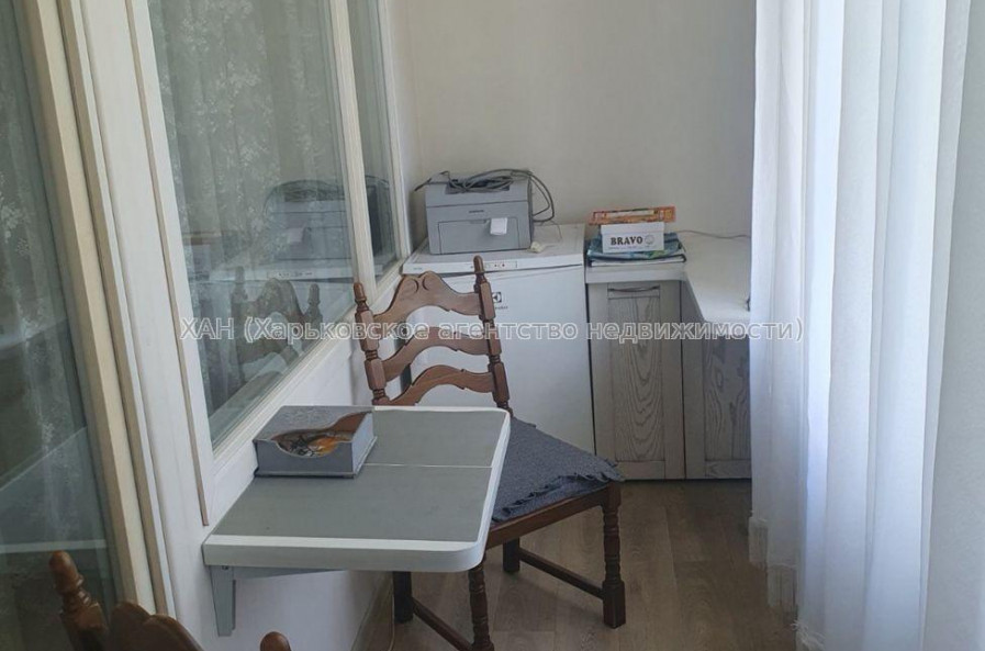 Продам квартиру, Глобинская ул. , 3 кім., 83 м², капитальный ремонт 