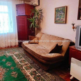 Продам квартиру, Проскуры ул. , 2 кім., 56 м², советский ремонт