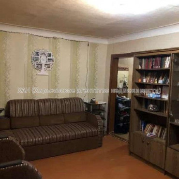 Продам квартиру, Мерефянское шоссе , 3 кім., 50 м², косметический ремонт 
