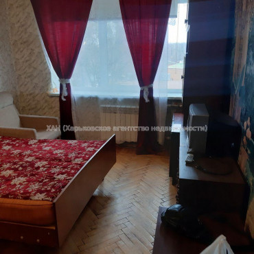 Продам квартиру, Мира ул. , 2 кім., 46 м², советский ремонт 