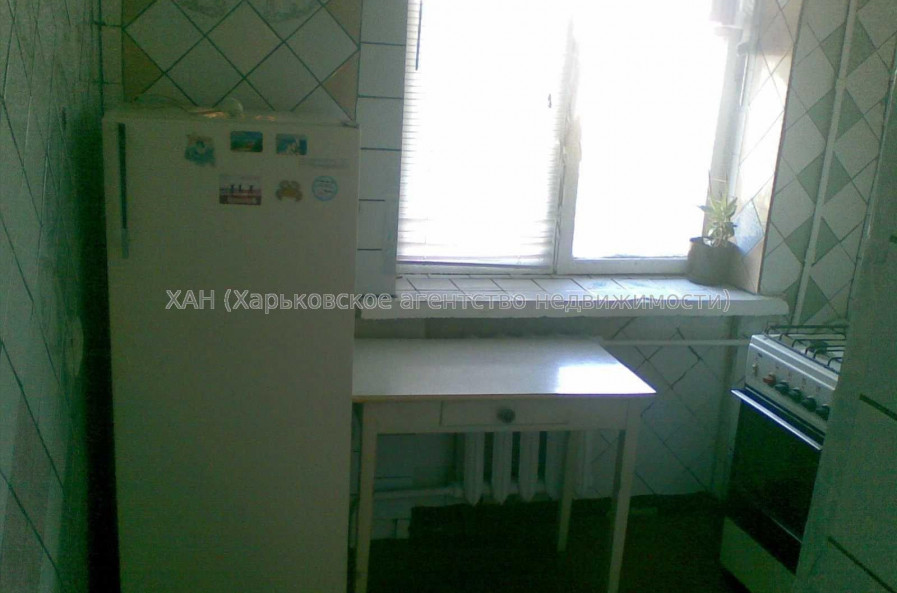 Продам квартиру, Мира ул. , 2 кім., 46 м², советский ремонт 