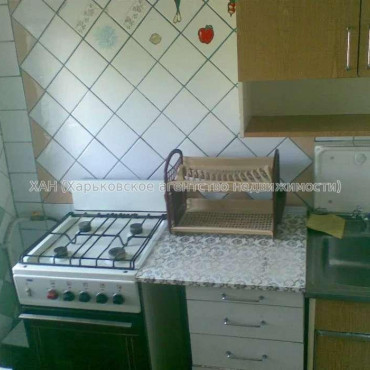 Продам квартиру, Мира ул. , 2 кім., 46 м², советский ремонт 