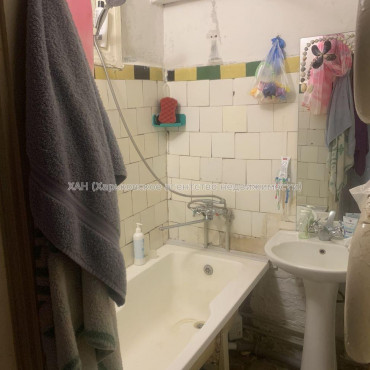 Продам квартиру, Мира ул. , 2 кім., 46 м², советский ремонт 