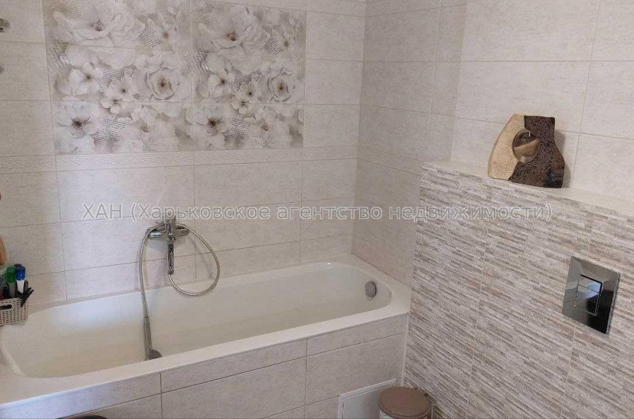 Продам квартиру, Большая Кольцевая ул. , 2 кім., 41.50 м², евроремонт 
