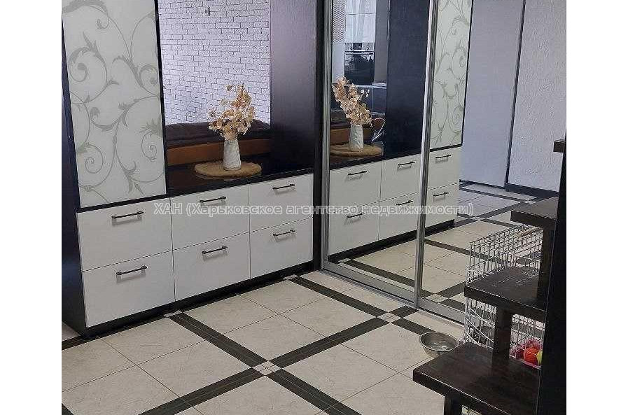 Продам квартиру, Большая Кольцевая ул. , 2 кім., 41.50 м², евроремонт 