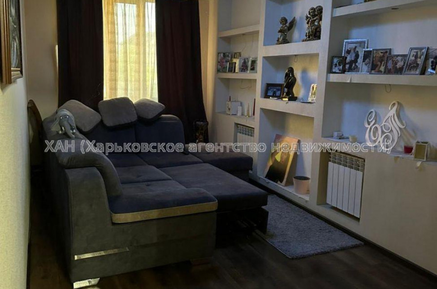 Продам квартиру, Новоалександровская ул. , 2  ком., 70 м², капитальный ремонт 