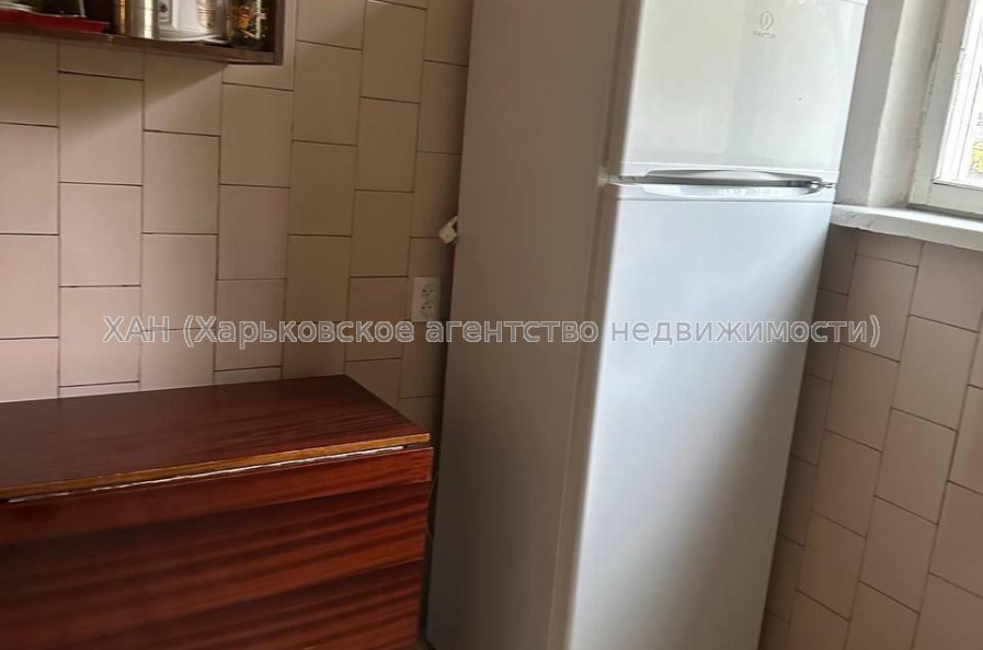 Продам квартиру, Аэрокосмический пр. , 2  ком., 42 м², косметический ремонт 