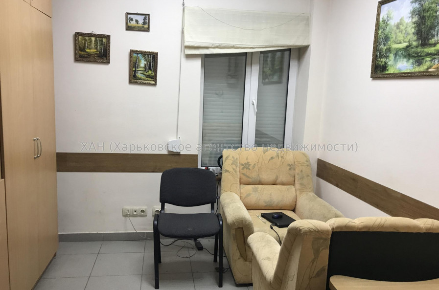Здам нежитлову нерухомість, офисное помещение , 5 кім., 50 м², косметический ремонт 
