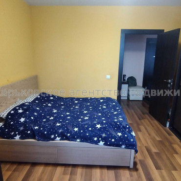 Продам квартиру, Победы просп. , 2 кім., 65 м², евроремонт 
