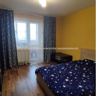 Продам квартиру, Победы просп. , 2 кім., 65 м², евроремонт 