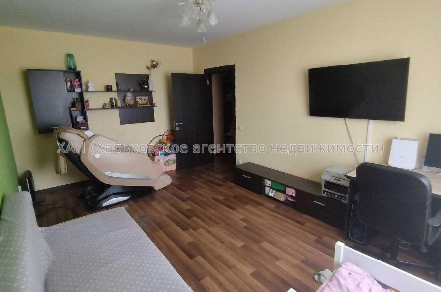 Продам квартиру, Победы просп. , 2 кім., 65 м², евроремонт 