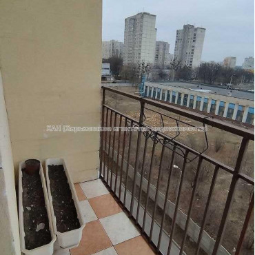 Продам квартиру, Победы просп. , 2 кім., 65 м², евроремонт 