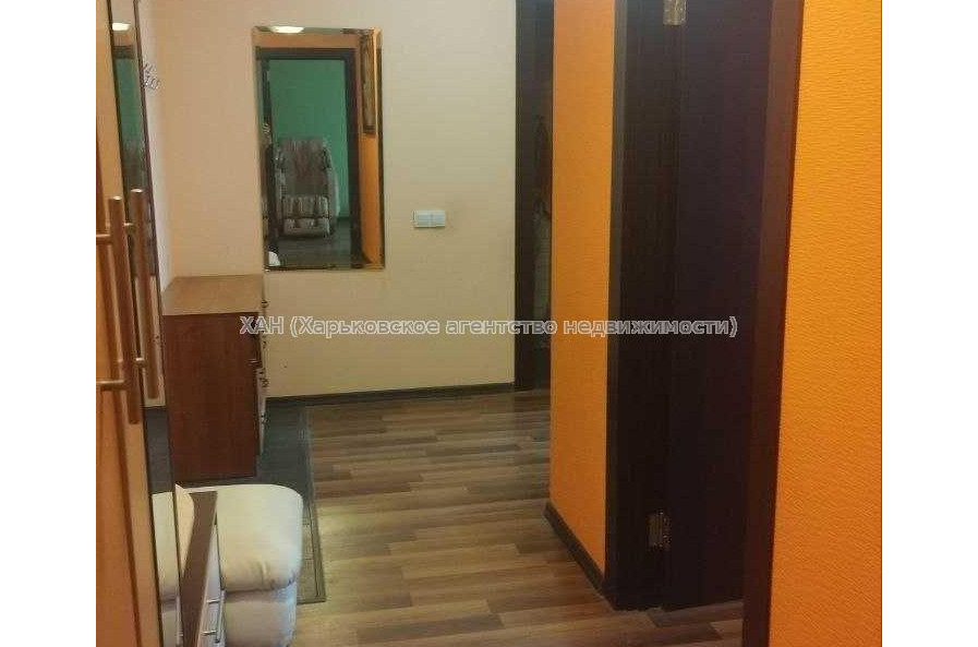 Продам квартиру, Победы просп. , 2 кім., 65 м², евроремонт 