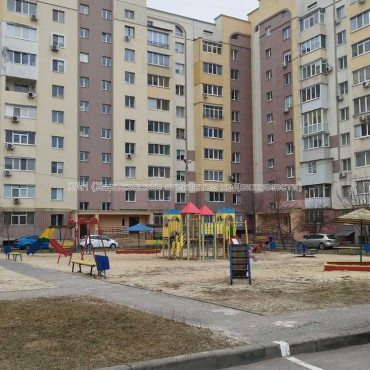 Продам квартиру, Победы просп. , 2 кім., 65 м², евроремонт 