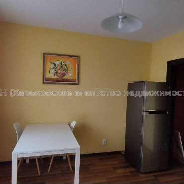 Продам квартиру, Победы просп. , 2 кім., 65 м², евроремонт 