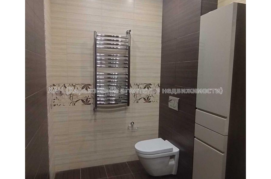 Продам квартиру, Победы просп. , 2 кім., 65 м², евроремонт 