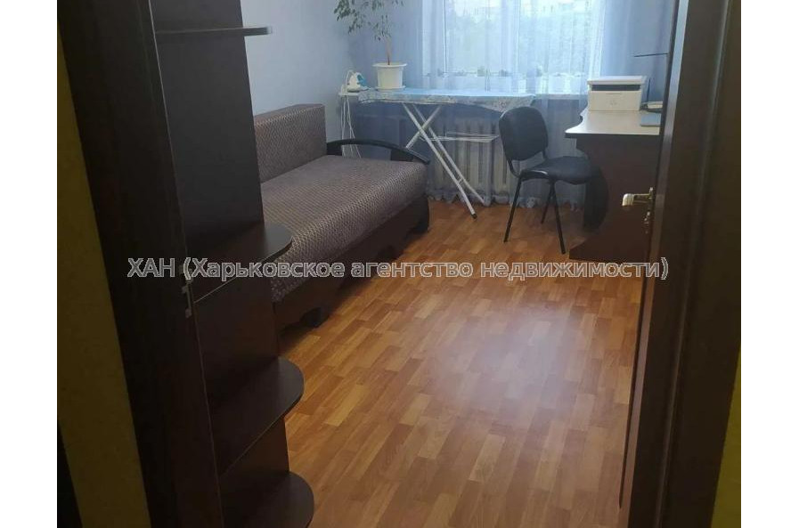 Продам квартиру, Жасминовый б-р , 3 кім., 58 м², капитальный ремонт 