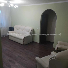 Продам квартиру, Жасминовый б-р , 3 кім., 58 м², капитальный ремонт