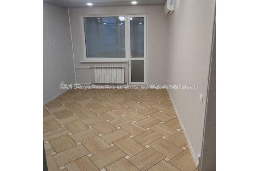 Продам квартиру, Рыбалко ул. , 4 кім., 86 м², капитальный ремонт 