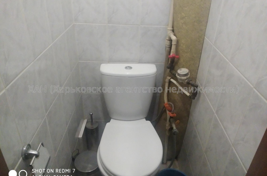 Продам квартиру, Куликовский спуск , 2 кім., 80 м², косметический ремонт 