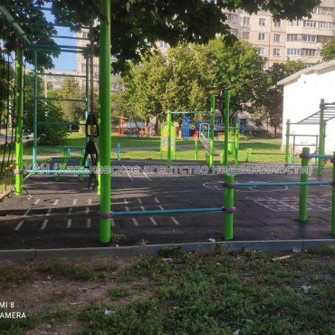Продам квартиру, Каденюка ул. , 2  ком., 48 м², капитальный ремонт 