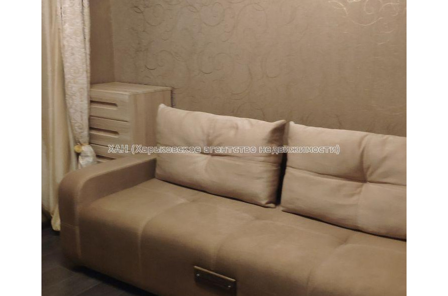 Продам квартиру, Каденюка ул. , 2  ком., 48 м², капитальный ремонт 