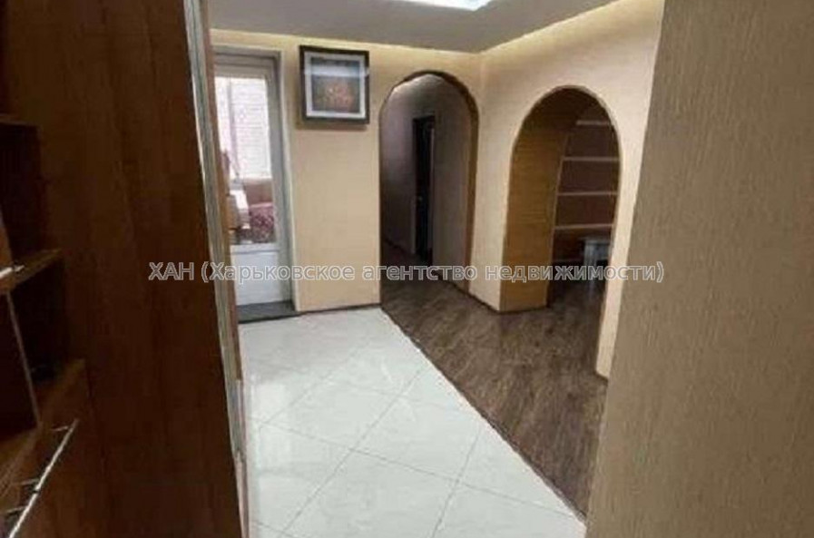 Продам квартиру, Волонтерская ул. , 3  ком., 76 м², евроремонт 