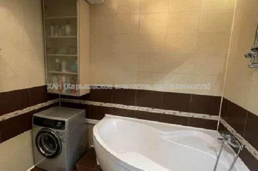 Продам квартиру, Волонтерская ул. , 3  ком., 76 м², евроремонт 