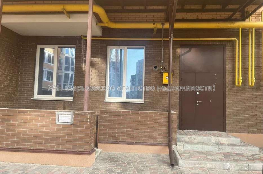Продам квартиру, Пискуновский пер. , 2  ком., 64 м², без отделочных работ 