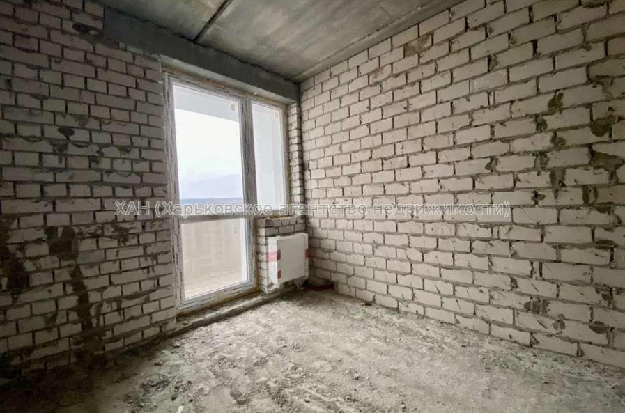 Продам квартиру, Шевченковский пер. , 1  ком., 36 м², без внутренних работ 