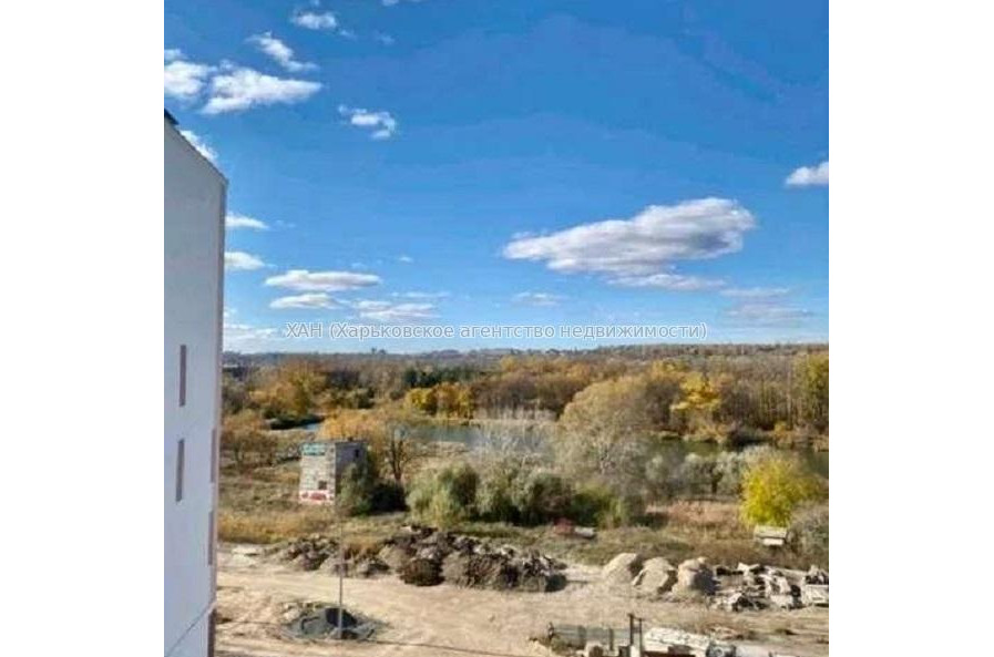 Продам квартиру, Шевченковский пер. , 1  ком., 36 м², без внутренних работ 