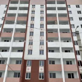 Продам квартиру, Шевченковский пер. , 1  ком., 36 м², без внутренних работ