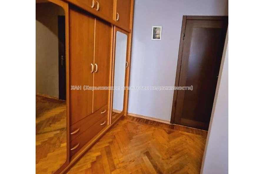 Продам квартиру, Полтавский Шлях ул. , 3 кім., 67 м², косметический ремонт 