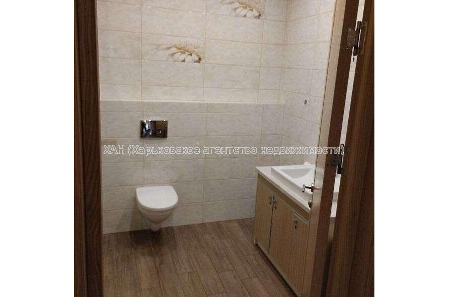 Продам квартиру, Победы просп. , 2  ком., 70 м², евроремонт 