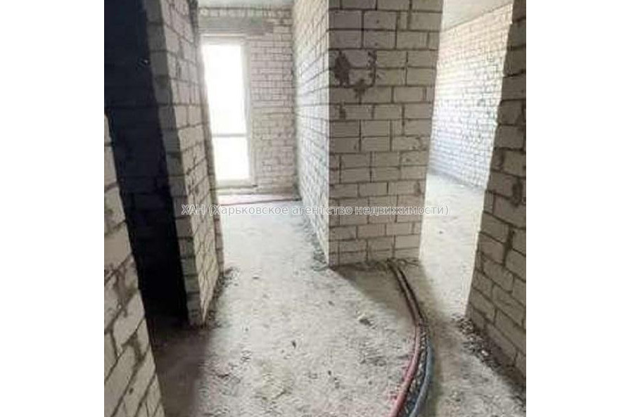 Продам квартиру, Шевченко ул. , 1  ком., 37 м², без внутренних работ 