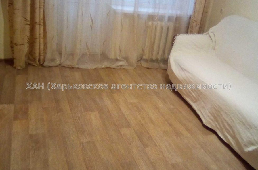 Продам квартиру, Харьковских Дивизий ул. , 1  ком., 31 м², косметический ремонт 