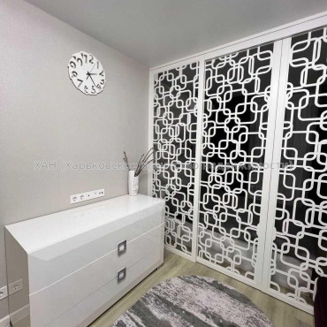 Продам квартиру, Владислава Зубенко ул. , 2  ком., 44 м², капитальный ремонт 