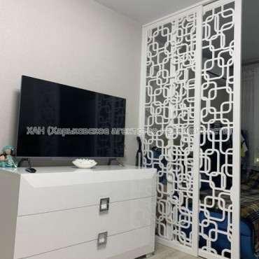 Продам квартиру, Владислава Зубенко ул. , 2  ком., 44 м², капитальный ремонт 