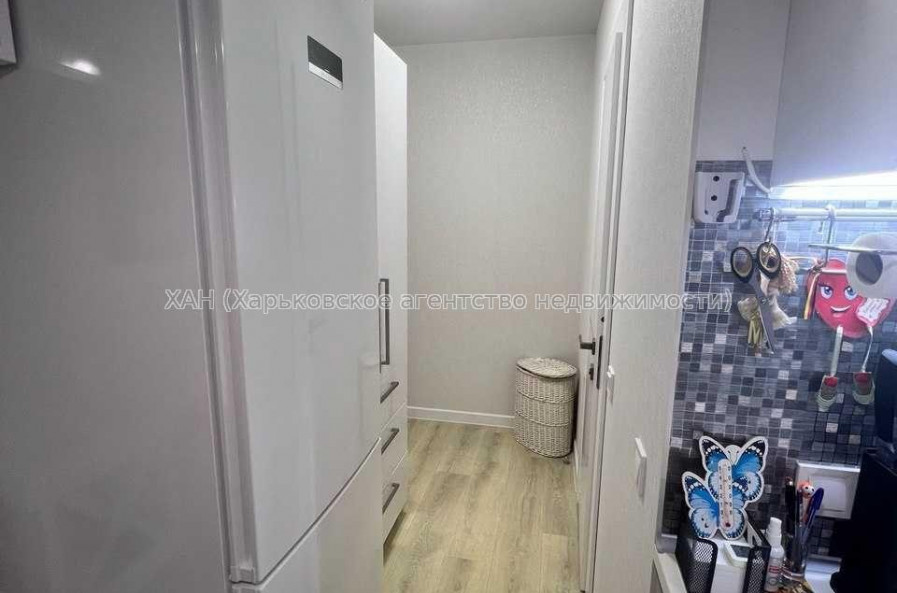 Продам квартиру, Владислава Зубенко ул. , 2  ком., 44 м², капитальный ремонт 