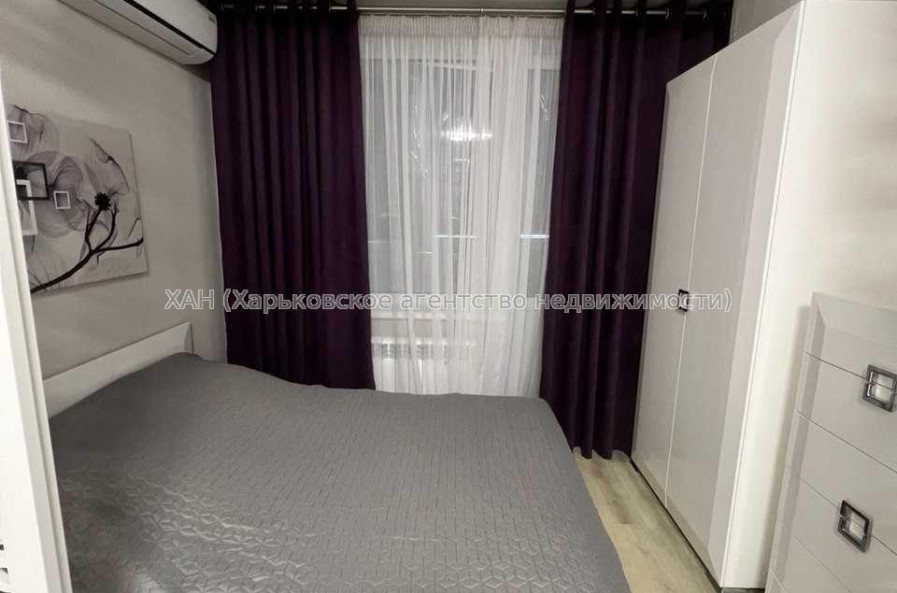Продам квартиру, Владислава Зубенко ул. , 2  ком., 44 м², капитальный ремонт 