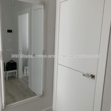 Продам квартиру, Владислава Зубенко ул. , 2  ком., 44 м², капитальный ремонт 