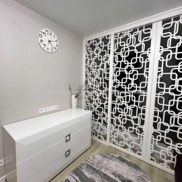 Продам квартиру, Владислава Зубенко ул. , 2  ком., 44 м², капитальный ремонт 