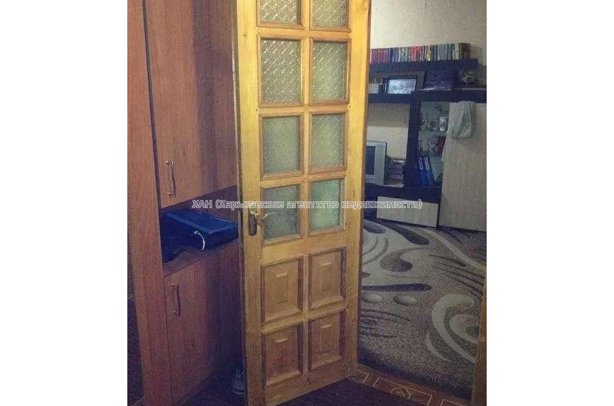 Продам квартиру, Тракторостроителей просп. , 1 кім., 46 м², советский ремонт 